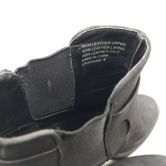 Aus 9 Therapy Black Faux Suede Snake Emboss Heeled Boot - Picture 12 of 16